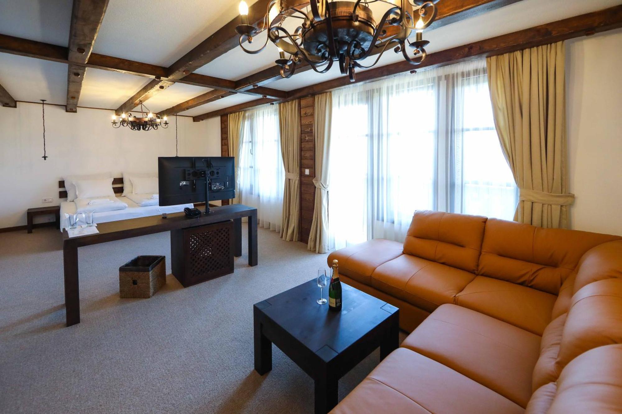 Hotel Leshten Habitación foto